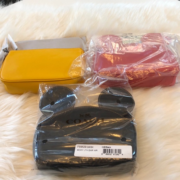 Coach Wristlet Glove Calf Leather Mickey Ears NWT - Picture 2 of 6